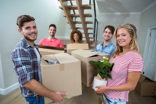 Moving truck service for Westhampstead residential relocations