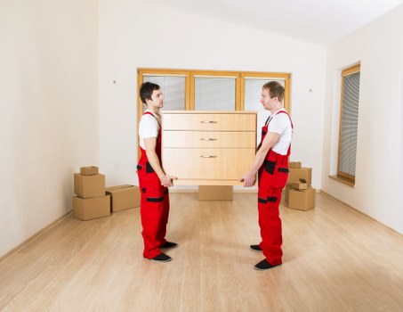 Supplier audit and compliance checklist for movers